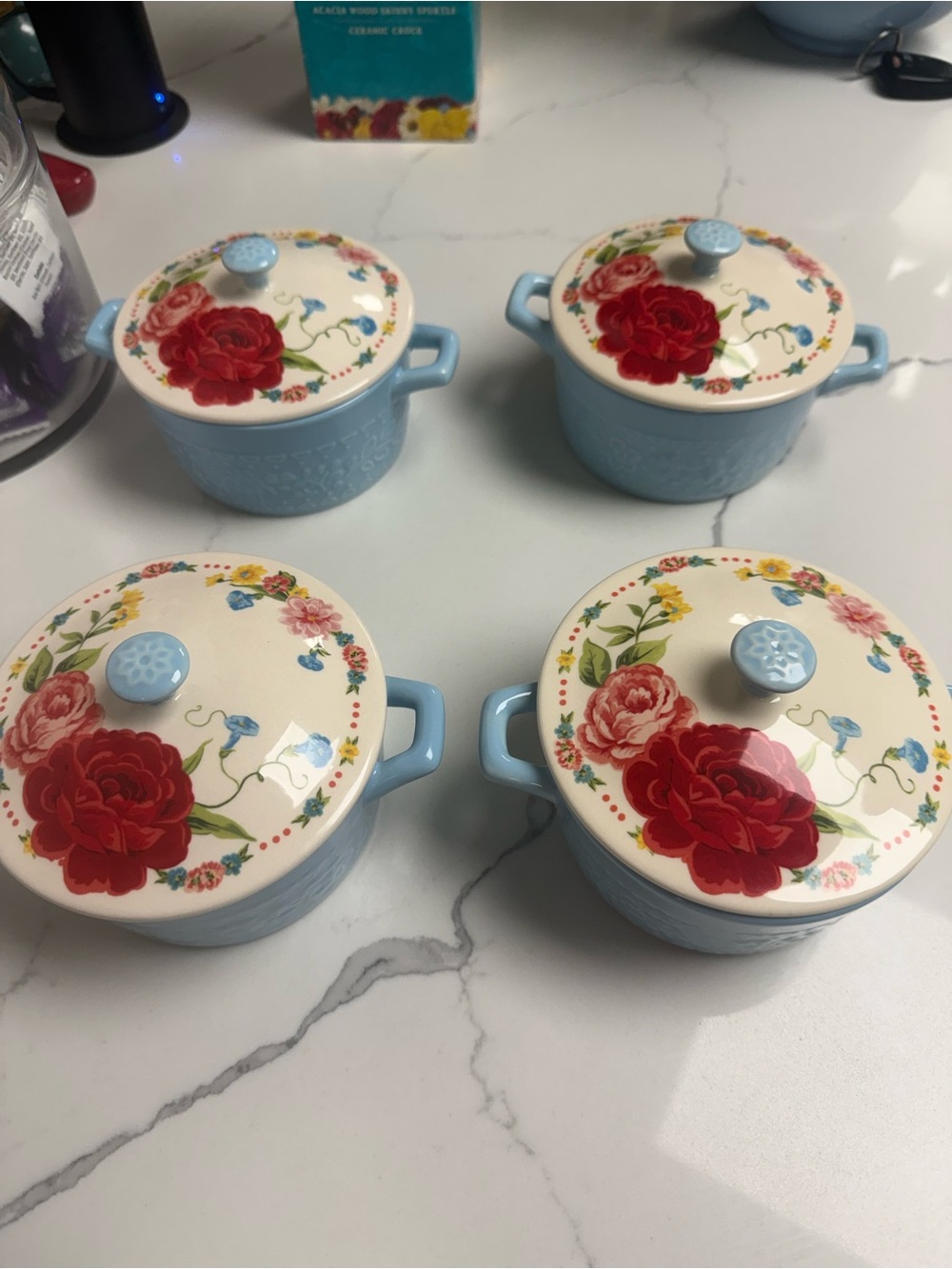Pioneer  Woman Sweet Rose Ceramic Mini Casserole Dish with Lid - Set of 4